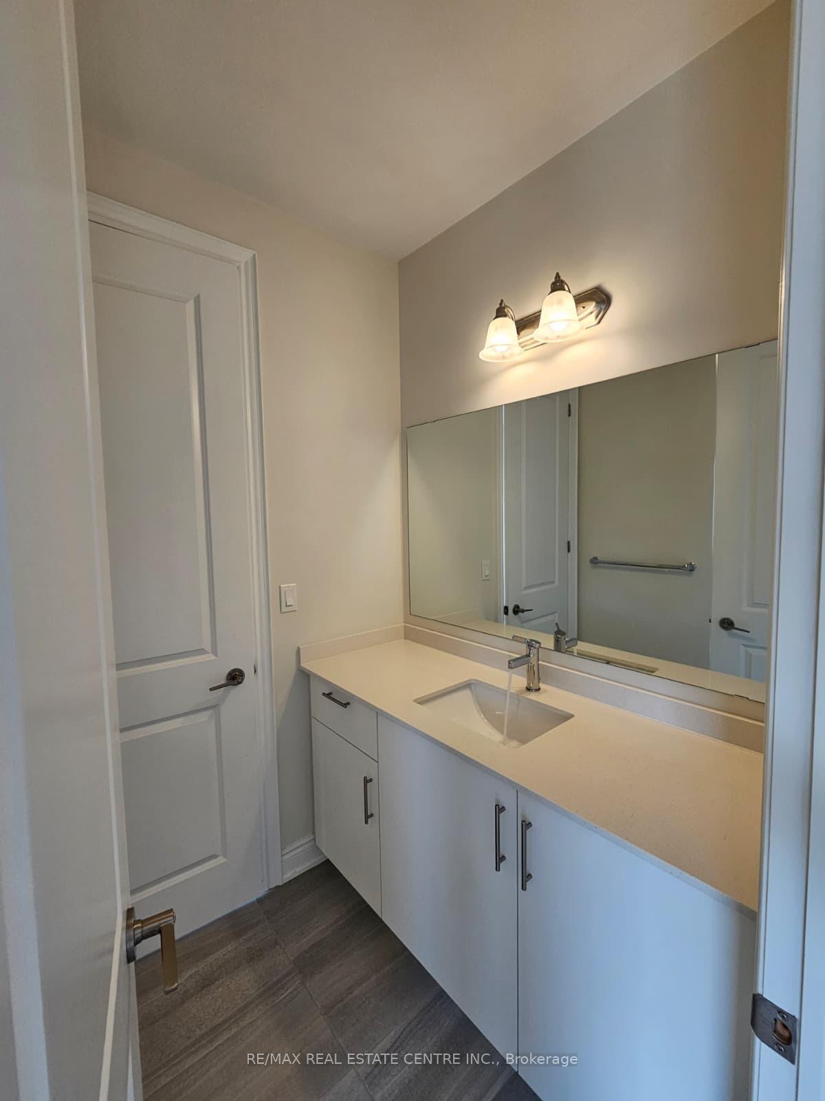Photo 21 of 18 Gladmary Drive, Brampton, Bram West — HOMEH