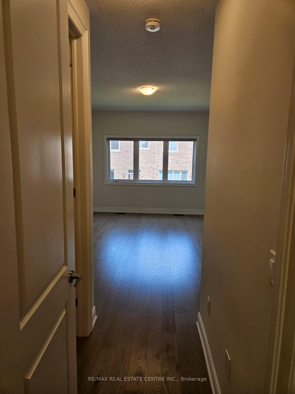 Photo 30 of 18 Gladmary Drive, Brampton, Bram West — HOMEH