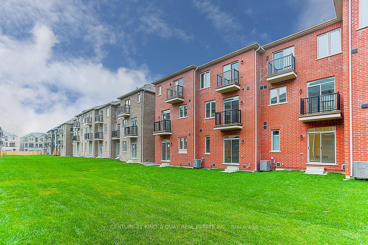 Photo 40 of 37 Sissons Way, Markham, Cedar Grove — HOMEH