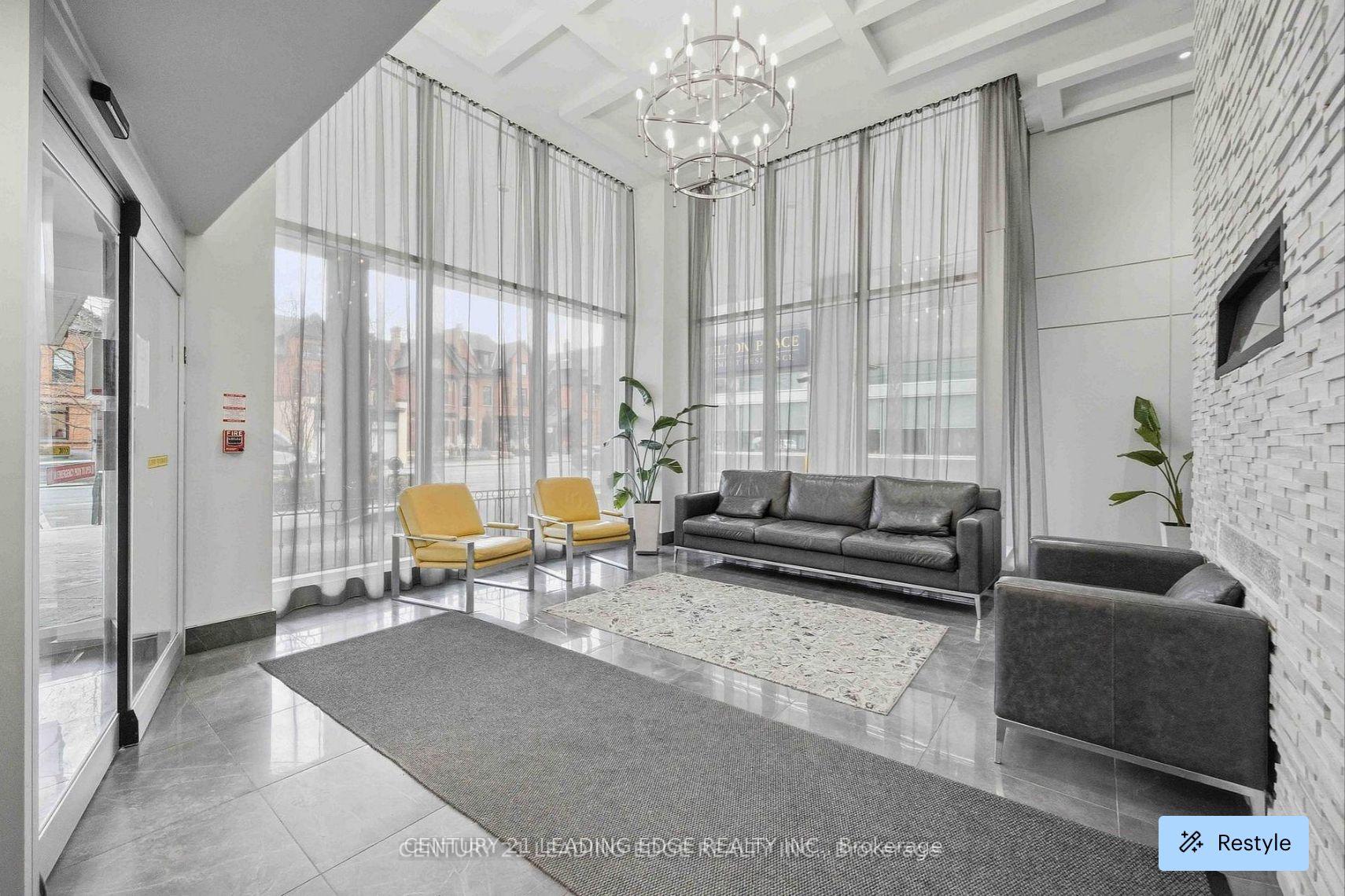 Photo 7 of Unit 706, 103 Avenue Road, Toronto, The Annex — HOMEH