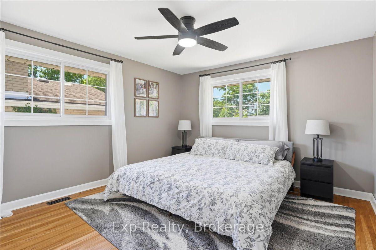 Photo 16 of 48 Melrose Crescent, Belleville, Belleville Ward — HOMEH