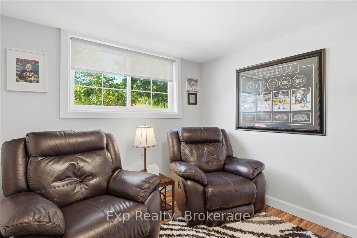 Photo 26 of 48 Melrose Crescent, Belleville, Belleville Ward — HOMEH