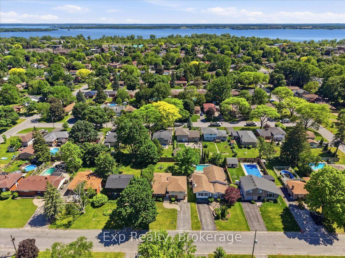 Photo 34 of 48 Melrose Crescent, Belleville, Belleville Ward — HOMEH