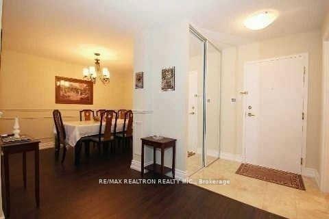 Photo 3 of Unit 106, 120 Promenade Circle, Vaughan, Brownridge — HOMEH