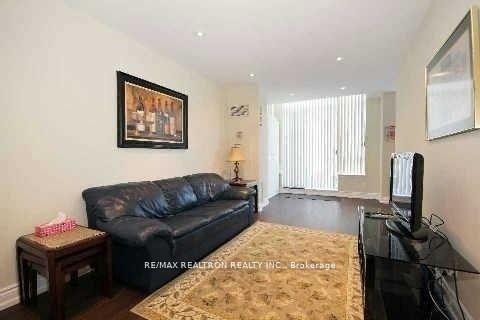 Photo 7 of Unit 106, 120 Promenade Circle, Vaughan, Brownridge — HOMEH