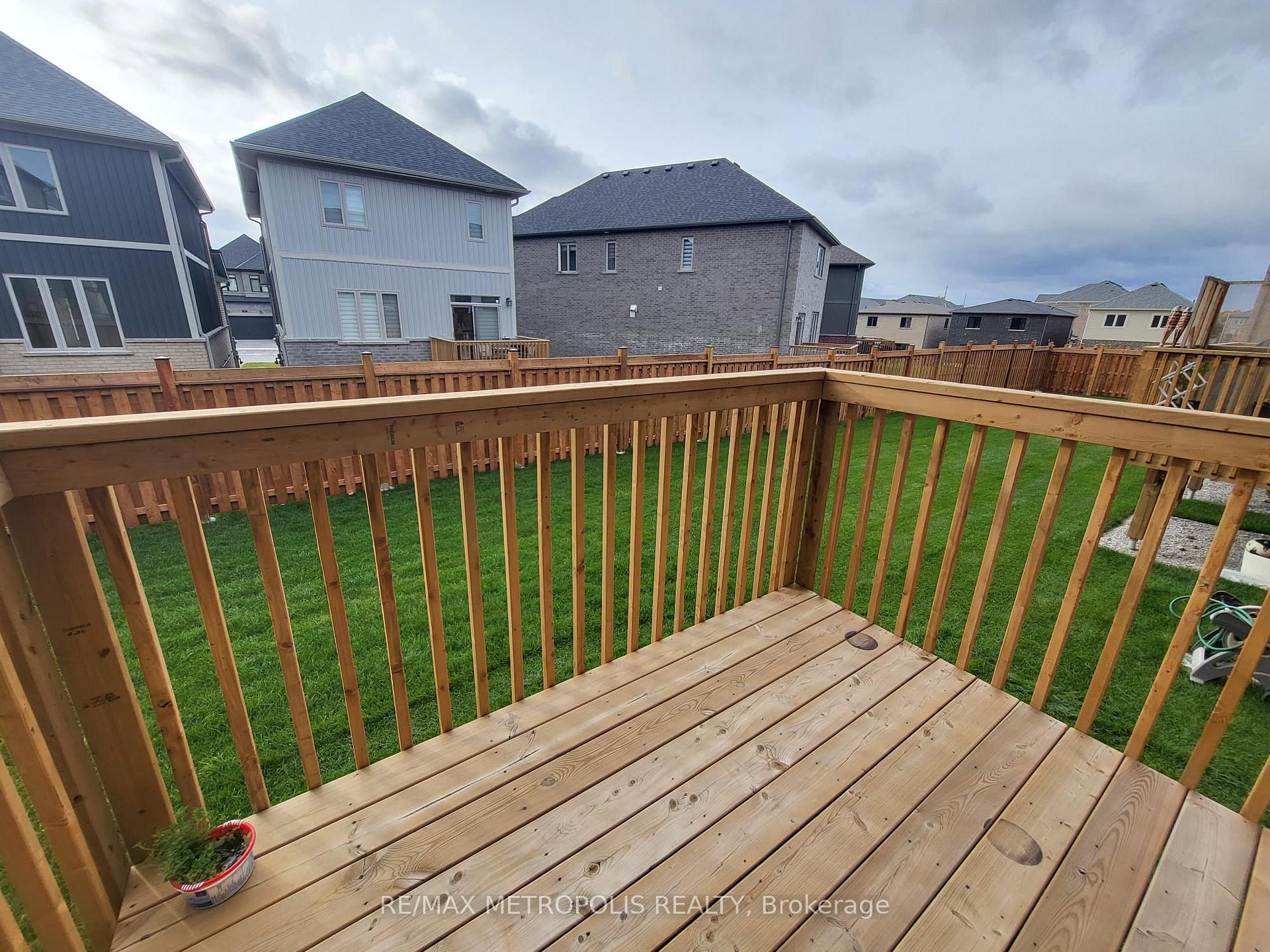 Photo 12 of 13 Hay Lane, Barrie, Rural Barrie Southeast — HOMEH