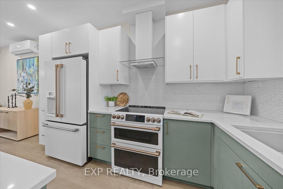 Photo 9 of 185 Deschamps Avenue, Ottawa, Vanier — HOMEH