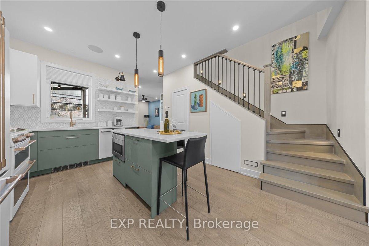 Photo 11 of 185 Deschamps Avenue, Ottawa, Vanier — HOMEH