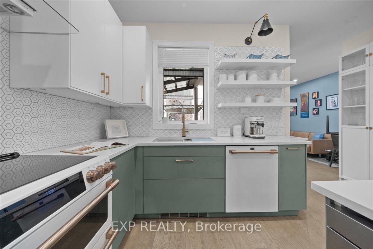 Photo 14 of 185 Deschamps Avenue, Ottawa, Vanier — HOMEH