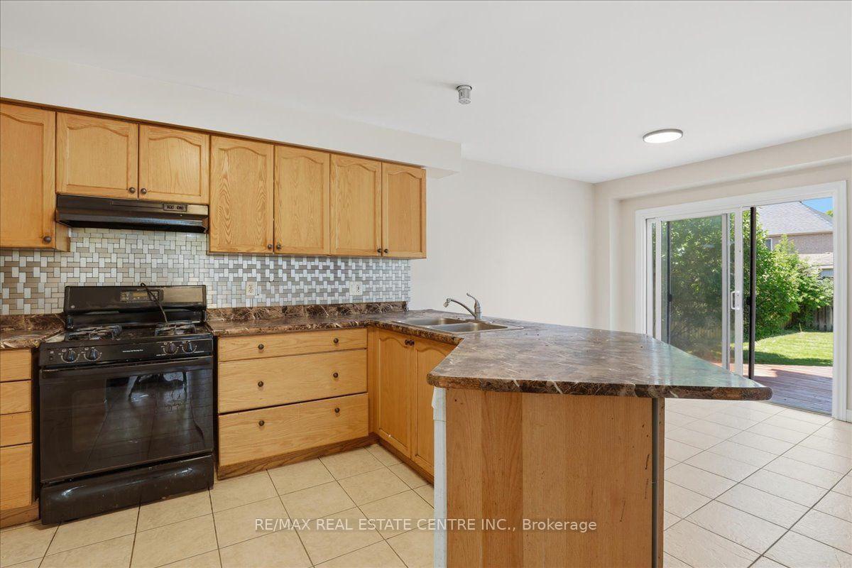 Photo 4 of 43 Decaro Crescent, Cambridge, Grow Community Centre — HOMEH