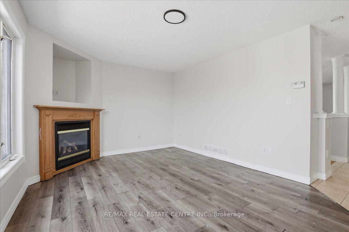 Photo 13 of 43 Decaro Crescent, Cambridge, Grow Community Centre — HOMEH