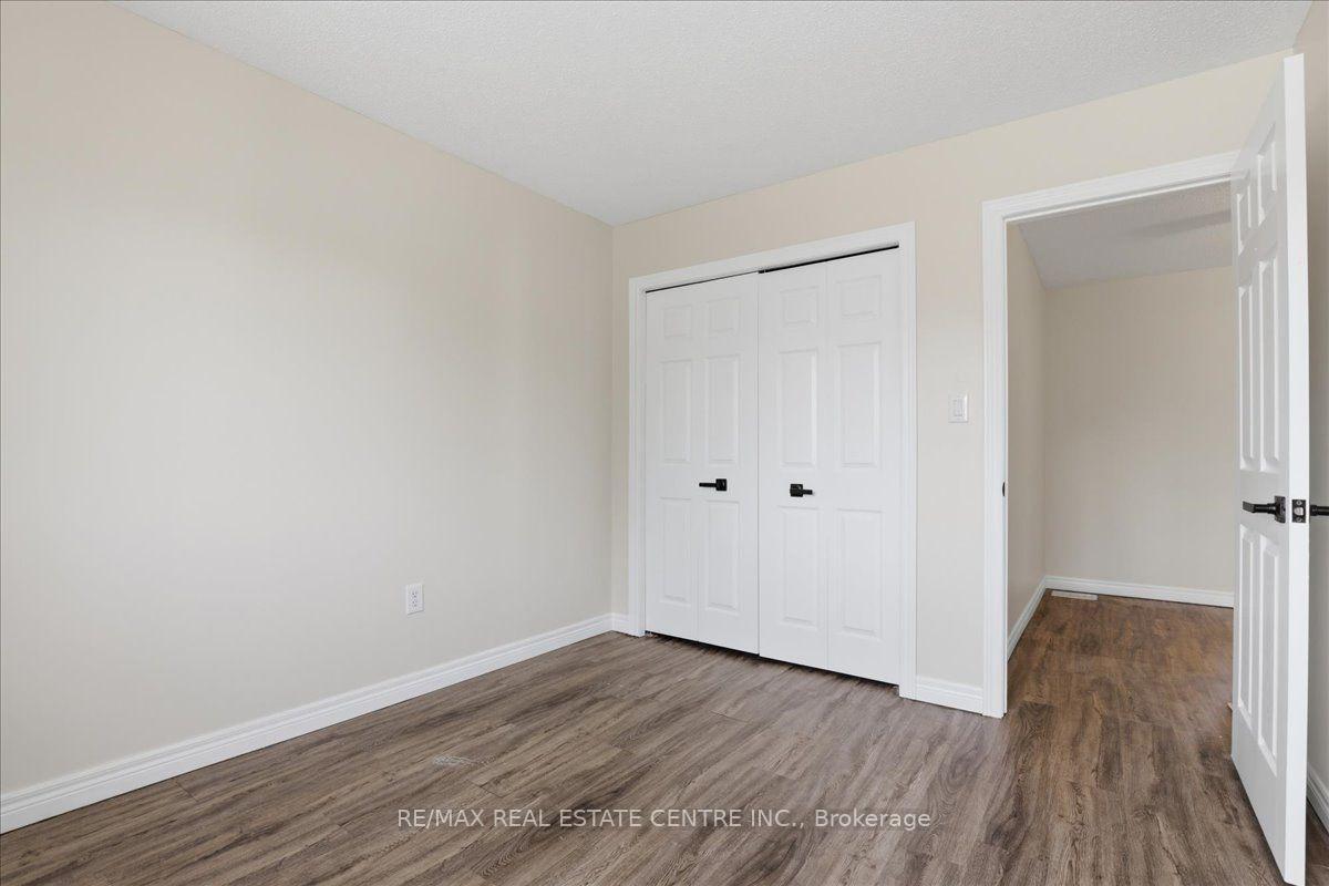 Photo 20 of 43 Decaro Crescent, Cambridge, Grow Community Centre — HOMEH
