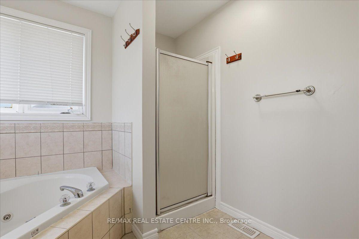 Photo 25 of 43 Decaro Crescent, Cambridge, Grow Community Centre — HOMEH