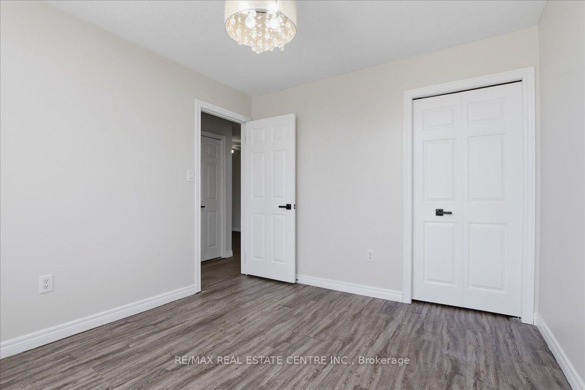 Photo 32 of 43 Decaro Crescent, Cambridge, Grow Community Centre — HOMEH