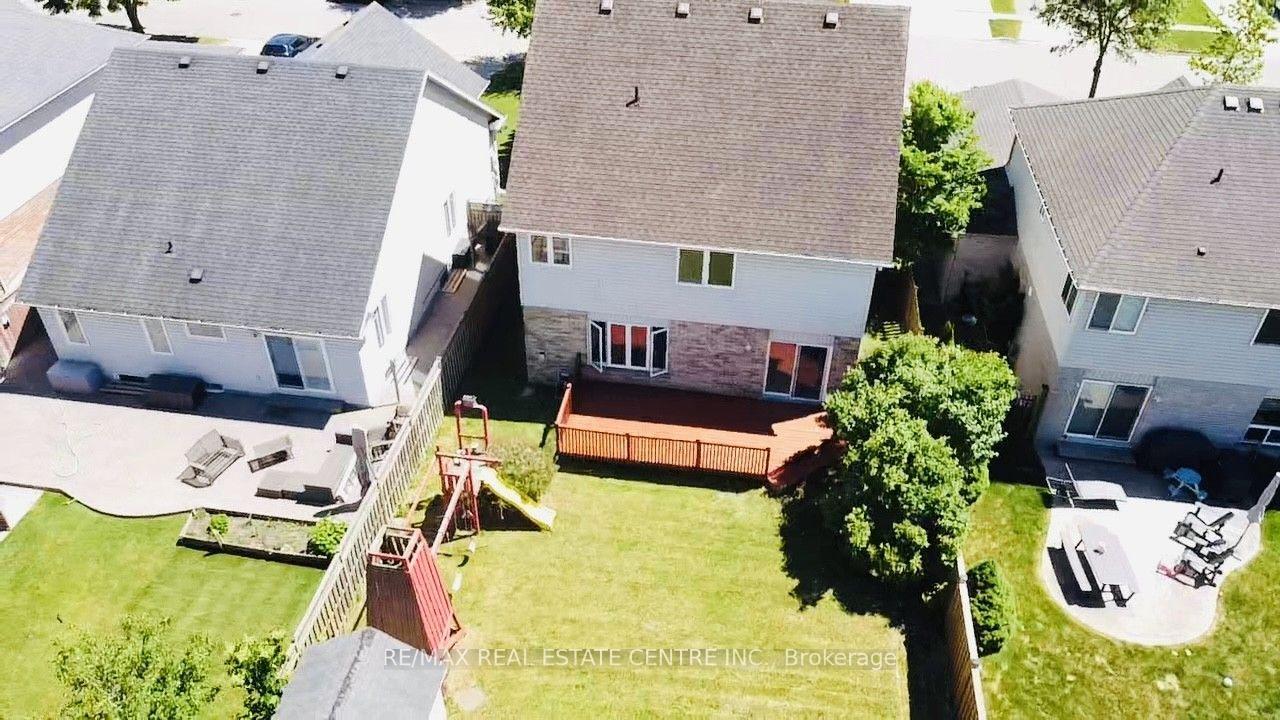 Photo 42 of 43 Decaro Crescent, Cambridge, Grow Community Centre — HOMEH