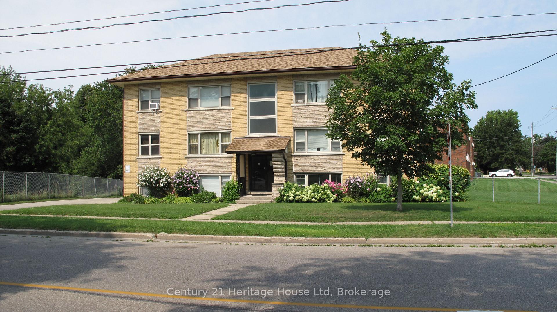 Photo 2 of Unit #6, 126 Waverley Drive, Guelph, Riverside Park — HOMEH