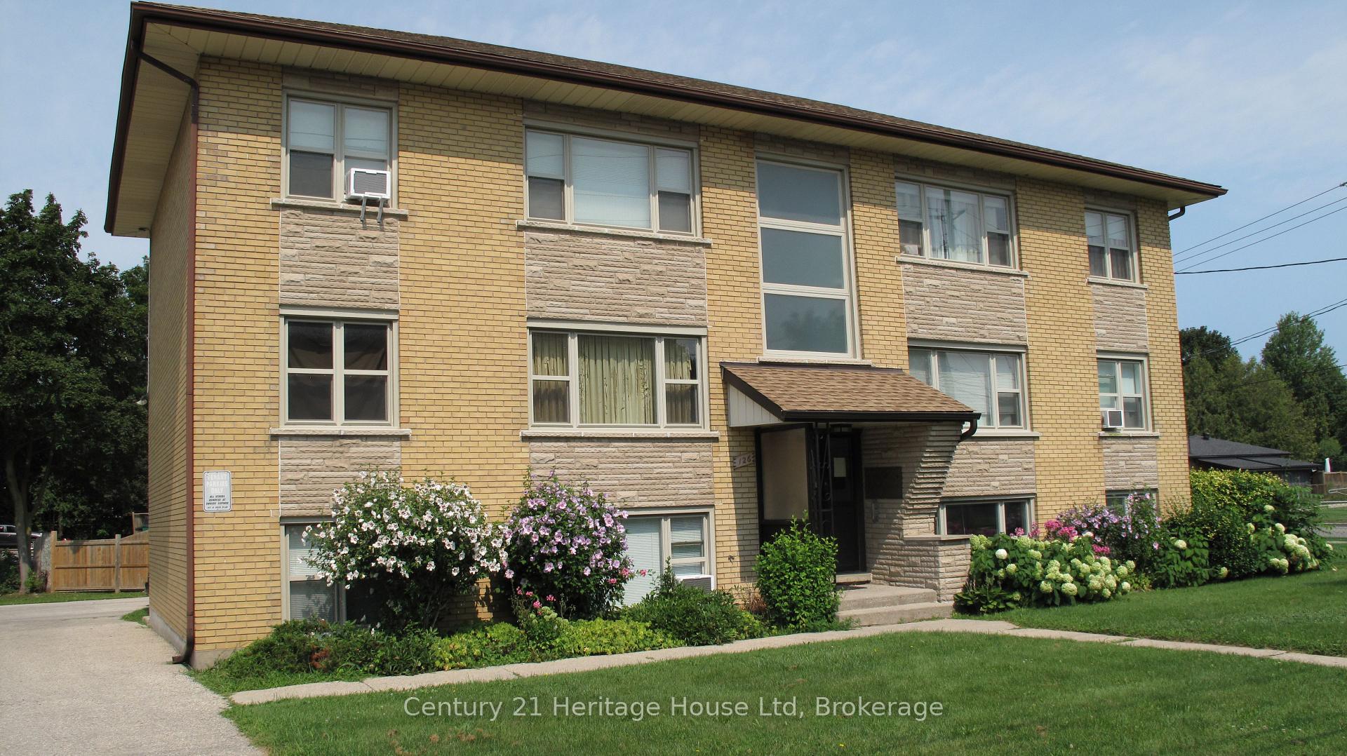 Photo 3 of Unit #6, 126 Waverley Drive, Guelph, Riverside Park — HOMEH