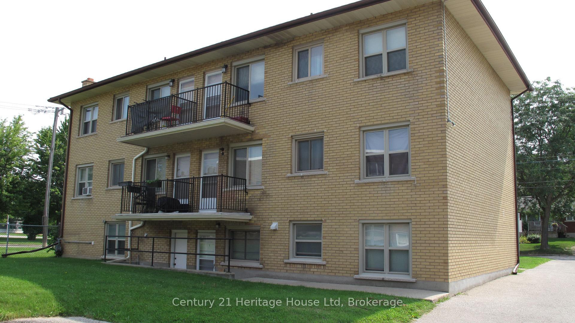 Photo 6 of Unit #6, 126 Waverley Drive, Guelph, Riverside Park — HOMEH