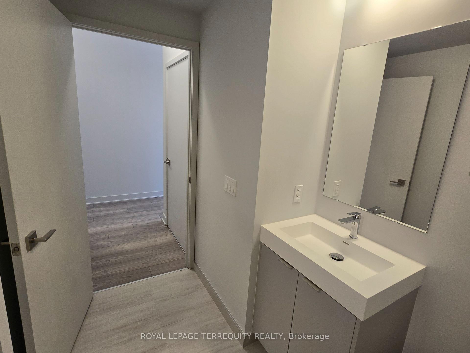 Photo 12 of Unit 1908, 2920 Highway 7 Road, Vaughan, Concord — HOMEH