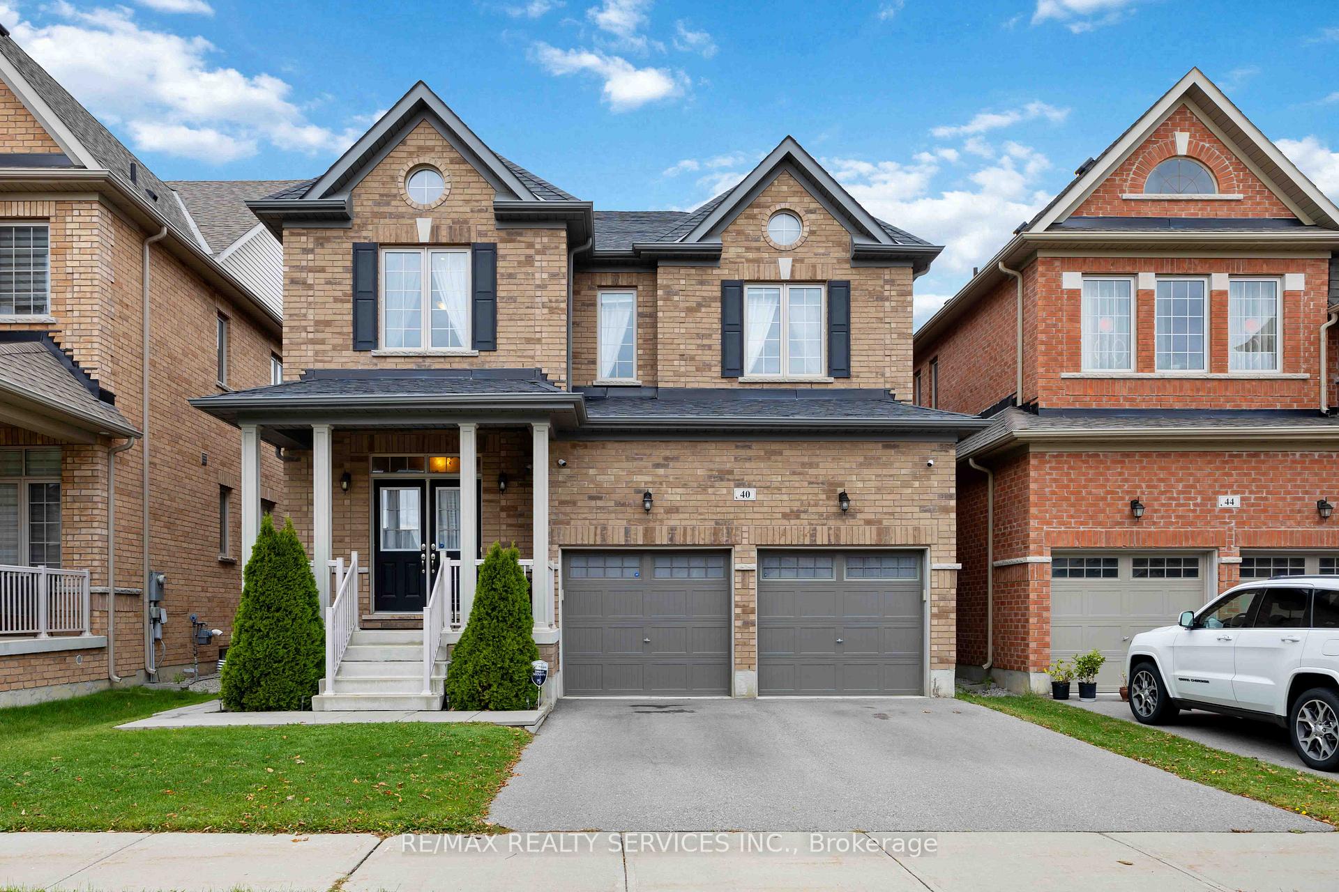 Photo 1 of 40 Mersey Street, Vaughan, Kleinburg — HOMEH