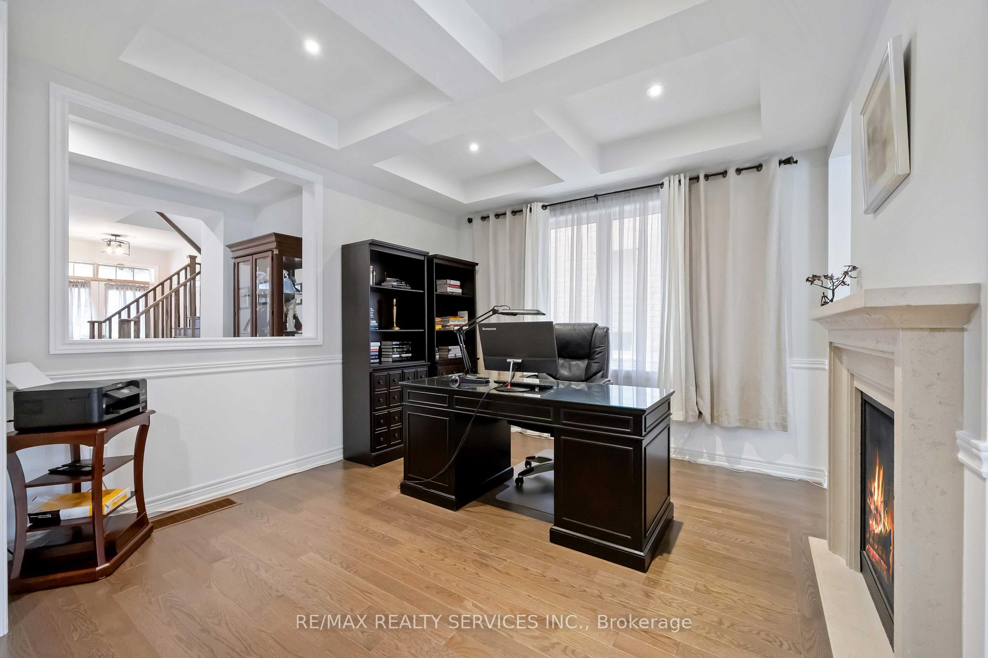 Photo 8 of 40 Mersey Street, Vaughan, Kleinburg — HOMEH
