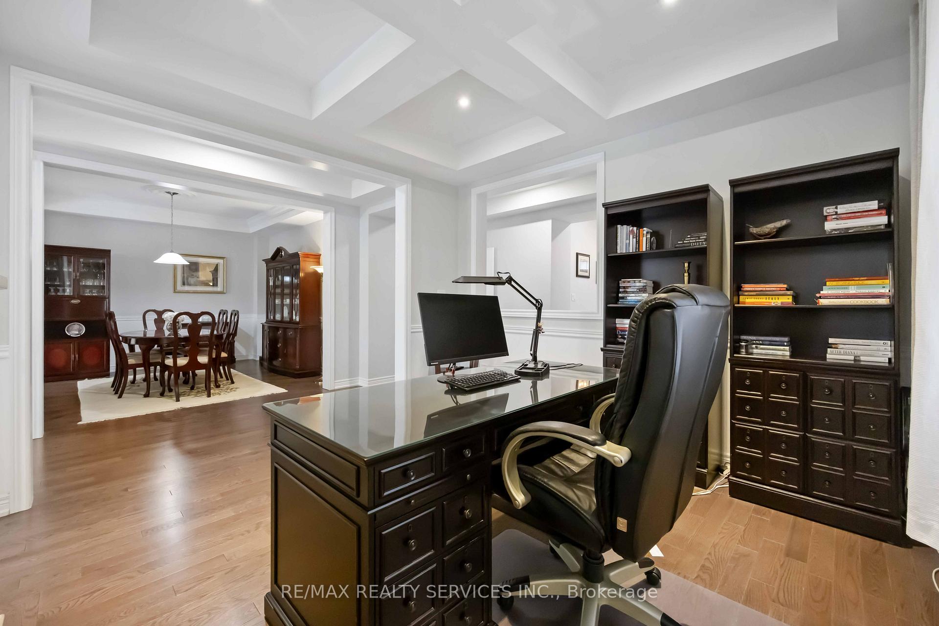 Photo 9 of 40 Mersey Street, Vaughan, Kleinburg — HOMEH