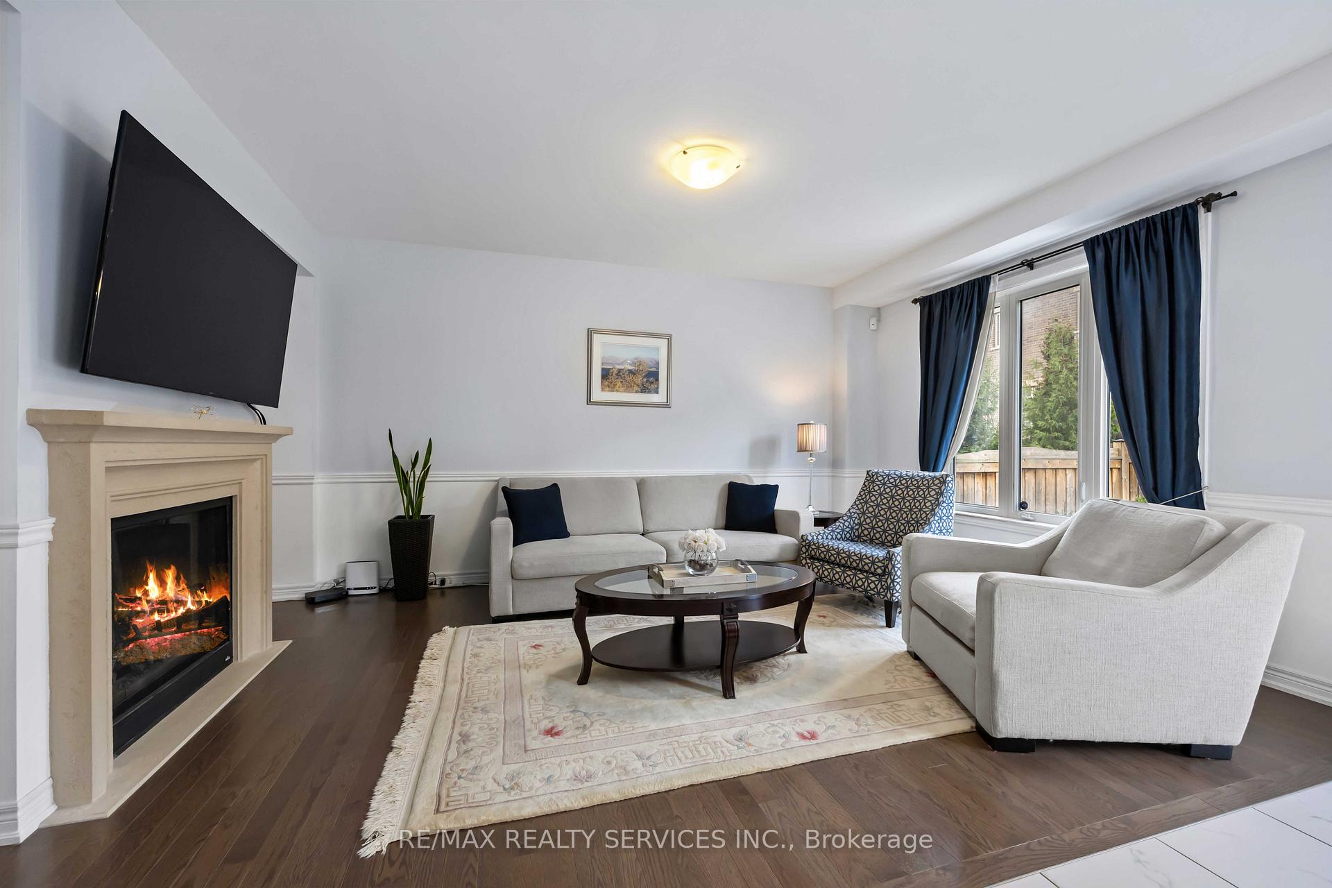 Photo 16 of 40 Mersey Street, Vaughan, Kleinburg — HOMEH