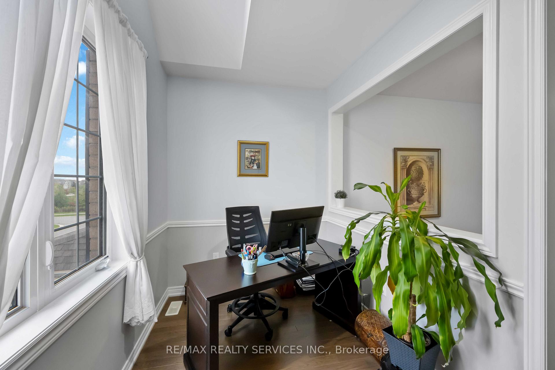Photo 27 of 40 Mersey Street, Vaughan, Kleinburg — HOMEH