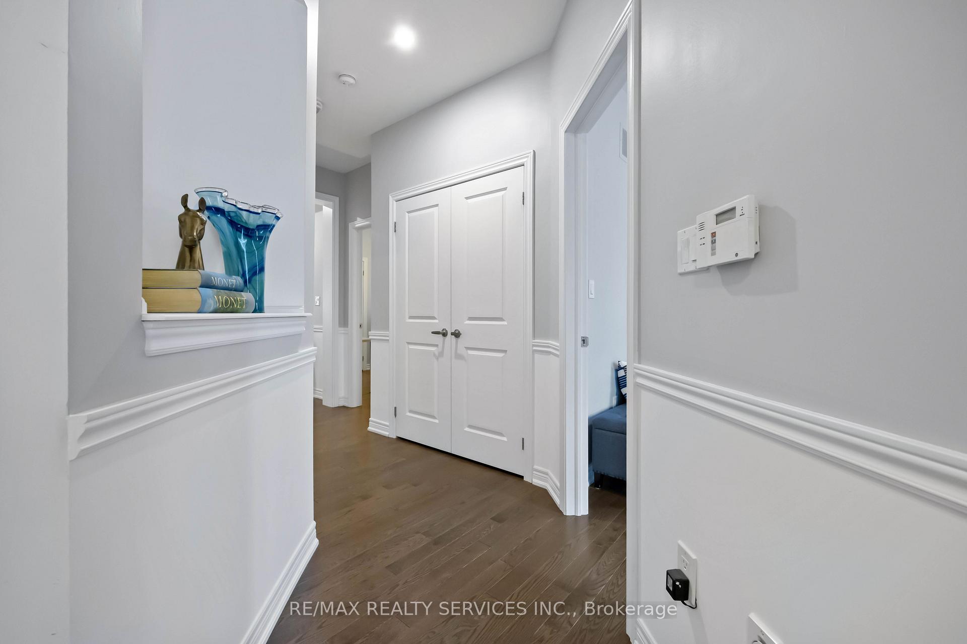 Photo 28 of 40 Mersey Street, Vaughan, Kleinburg — HOMEH