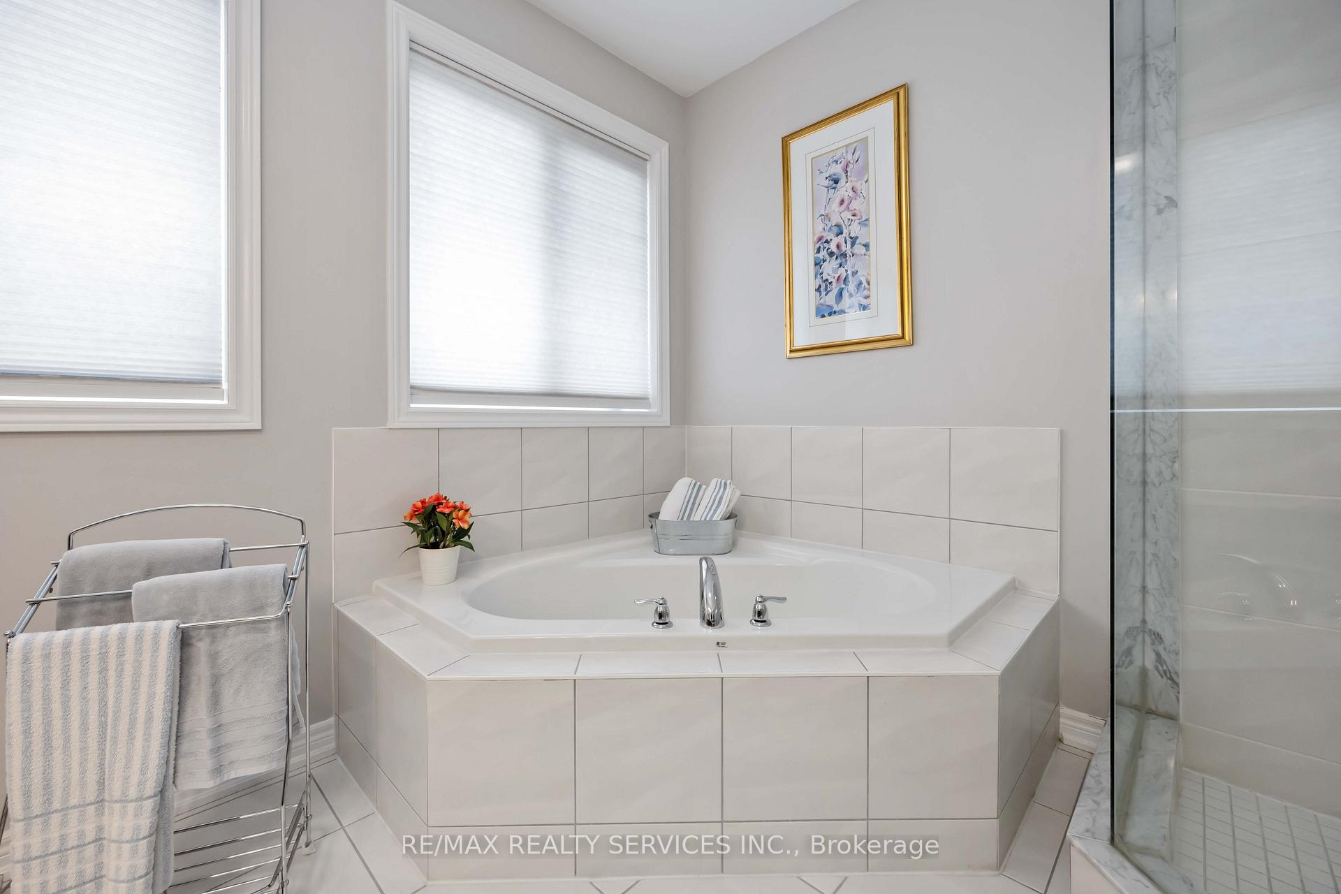 Photo 47 of 40 Mersey Street, Vaughan, Kleinburg — HOMEH