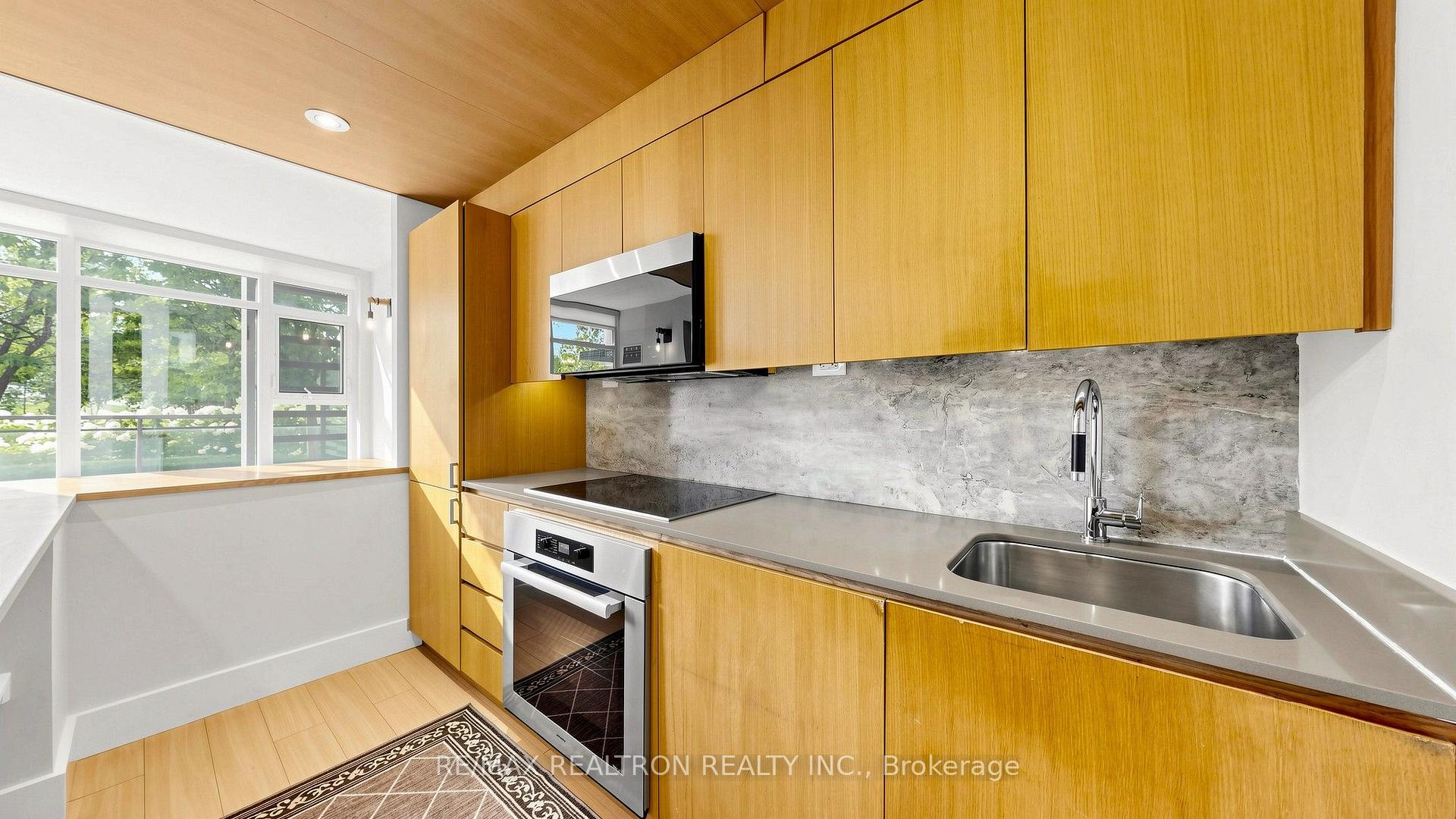 Photo 17 of 102 Fort York Boulevard, Toronto, Waterfront Communities — HOMEH