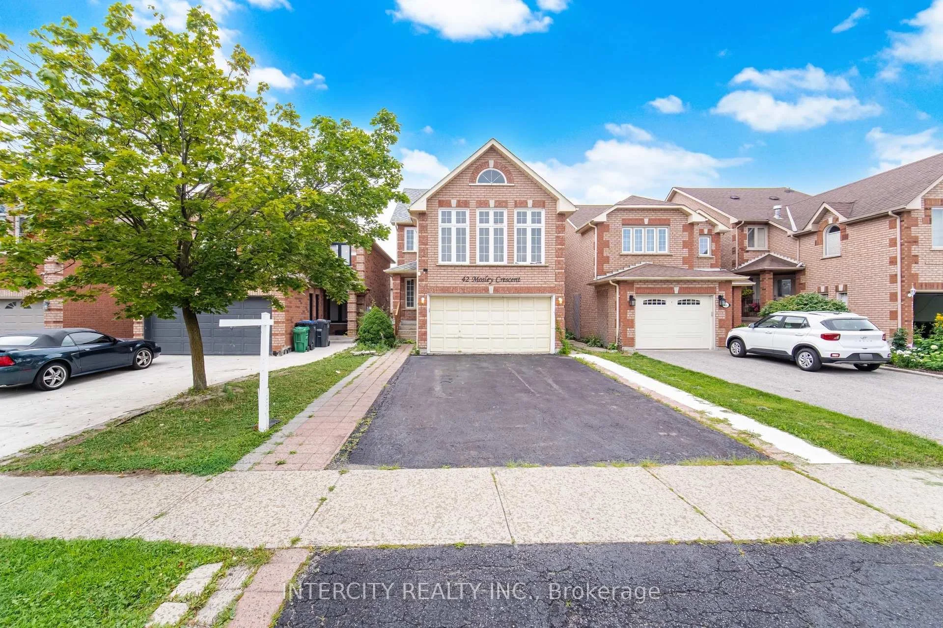 Photo of 42 Mosley Crescent