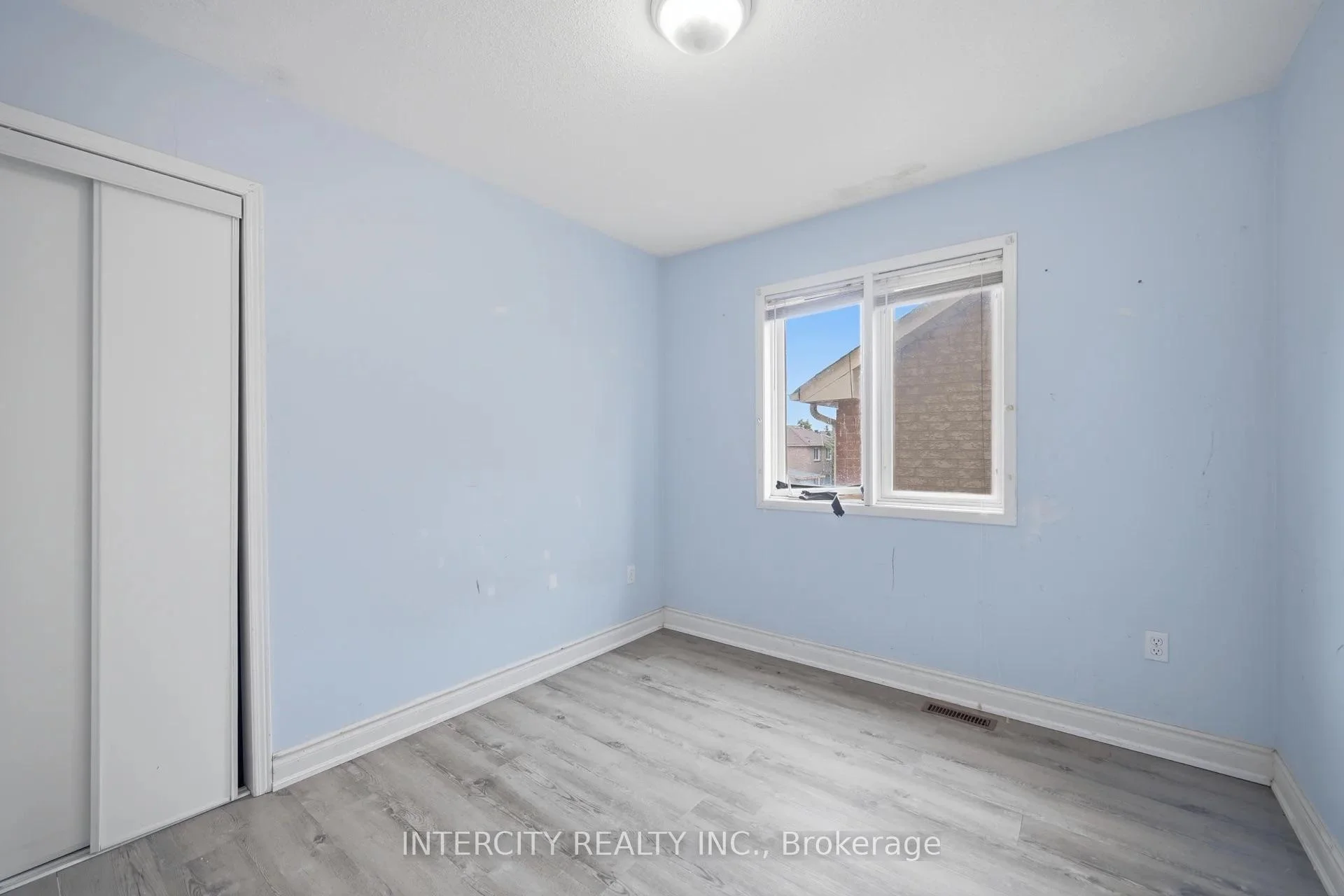 Photo 30 of 42 Mosley Crescent, Brampton, Fletcher's West — HOMEH