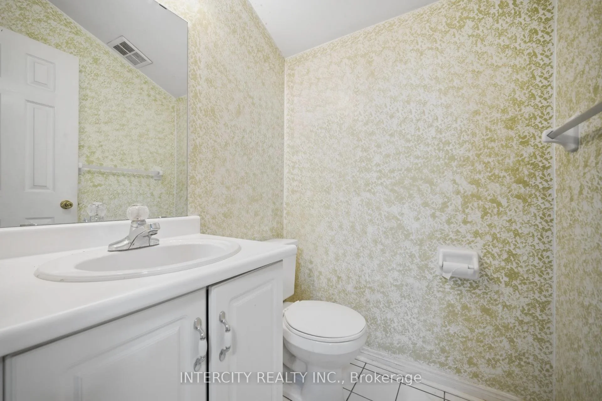 Photo 37 of 42 Mosley Crescent, Brampton, Fletcher's West — HOMEH