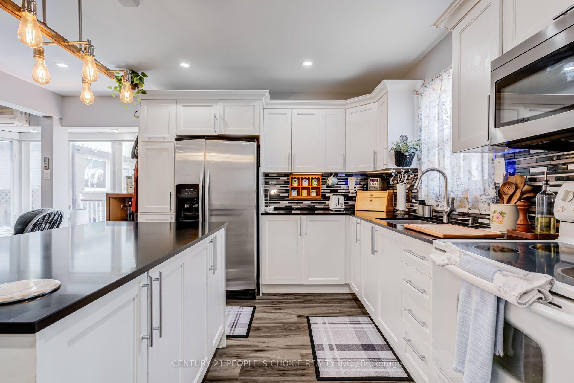 Photo 7 of 13 Jeffrey Street, Brampton, Northgate — HOMEH