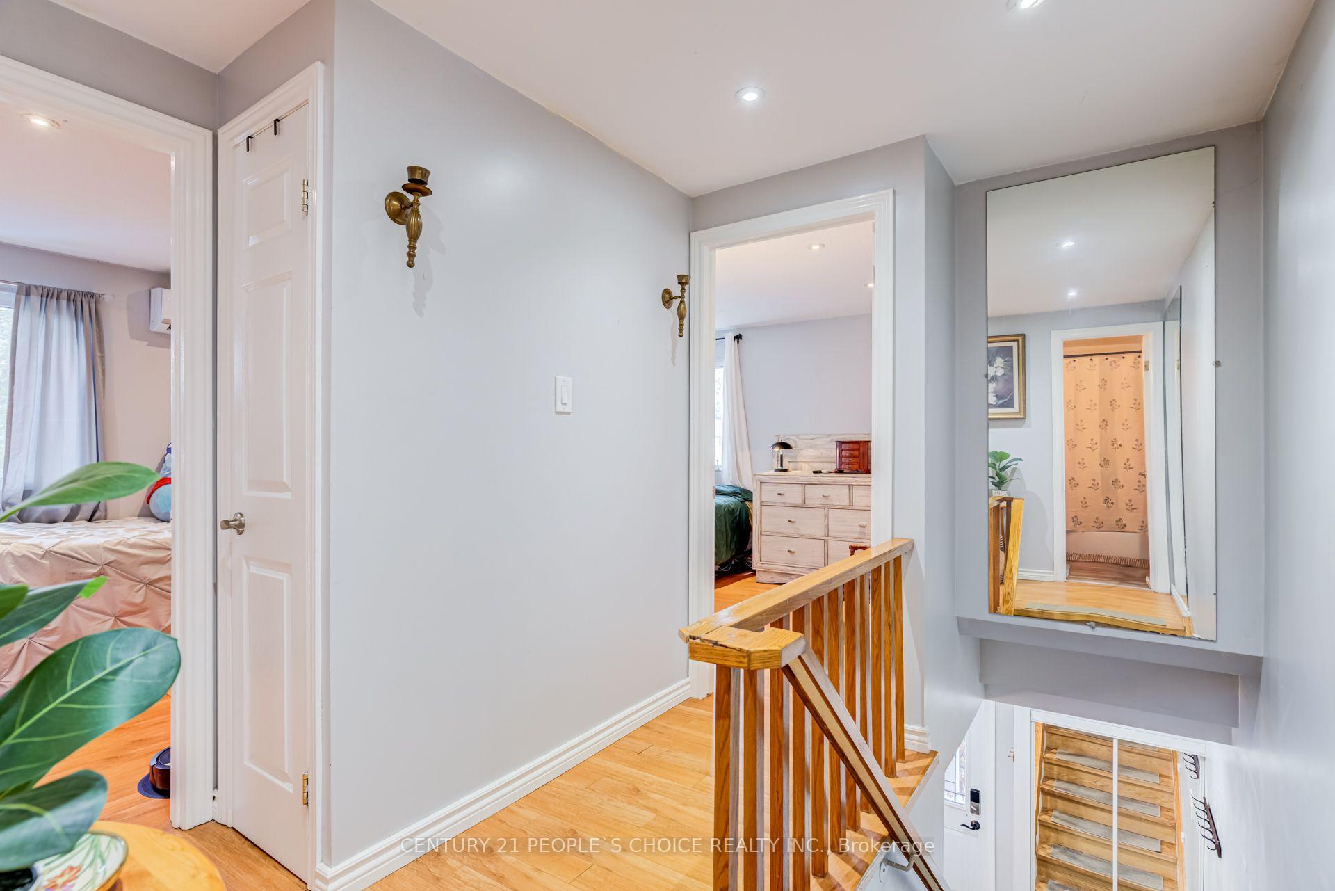 Photo 21 of 13 Jeffrey Street, Brampton, Northgate — HOMEH