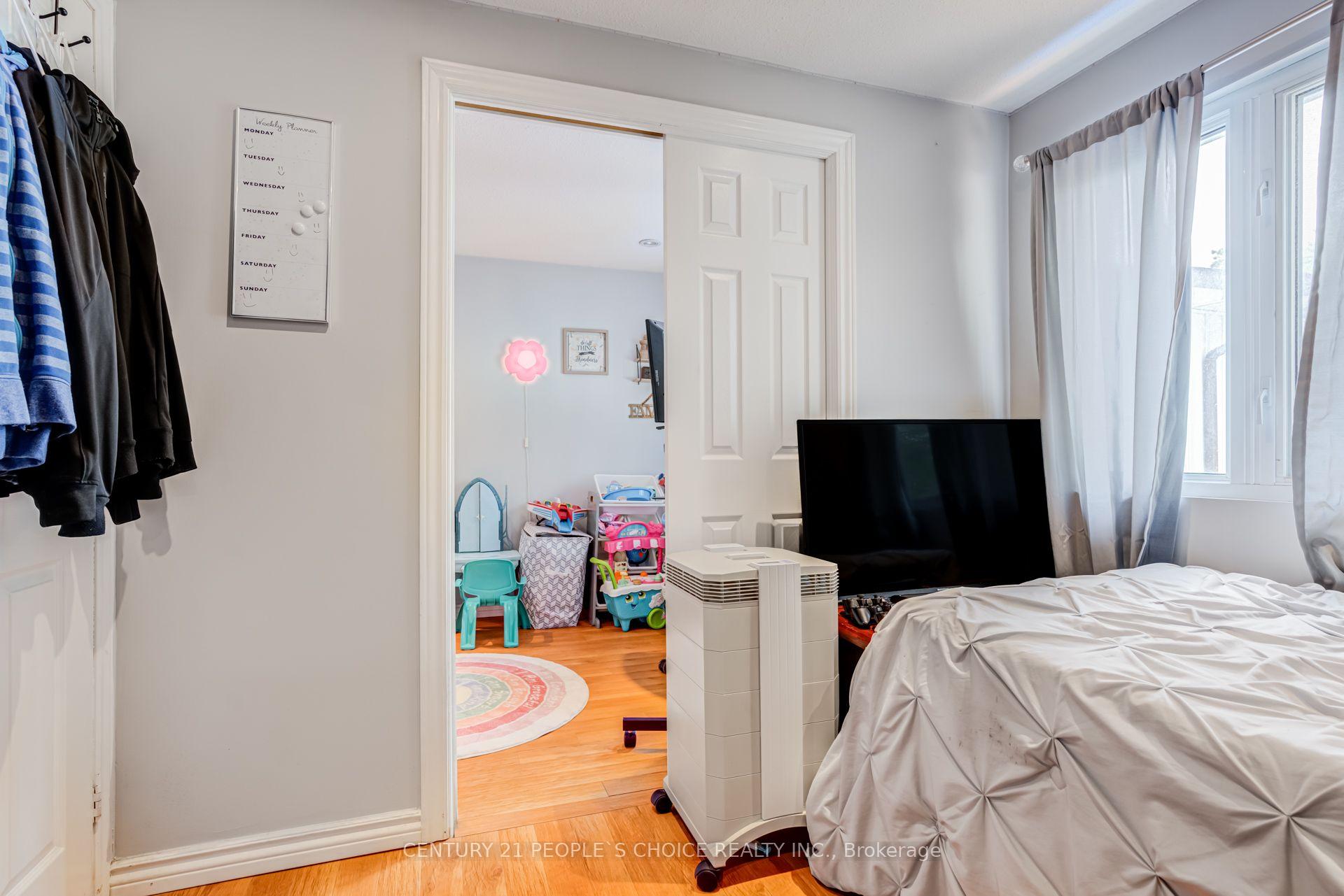 Photo 27 of 13 Jeffrey Street, Brampton, Northgate — HOMEH