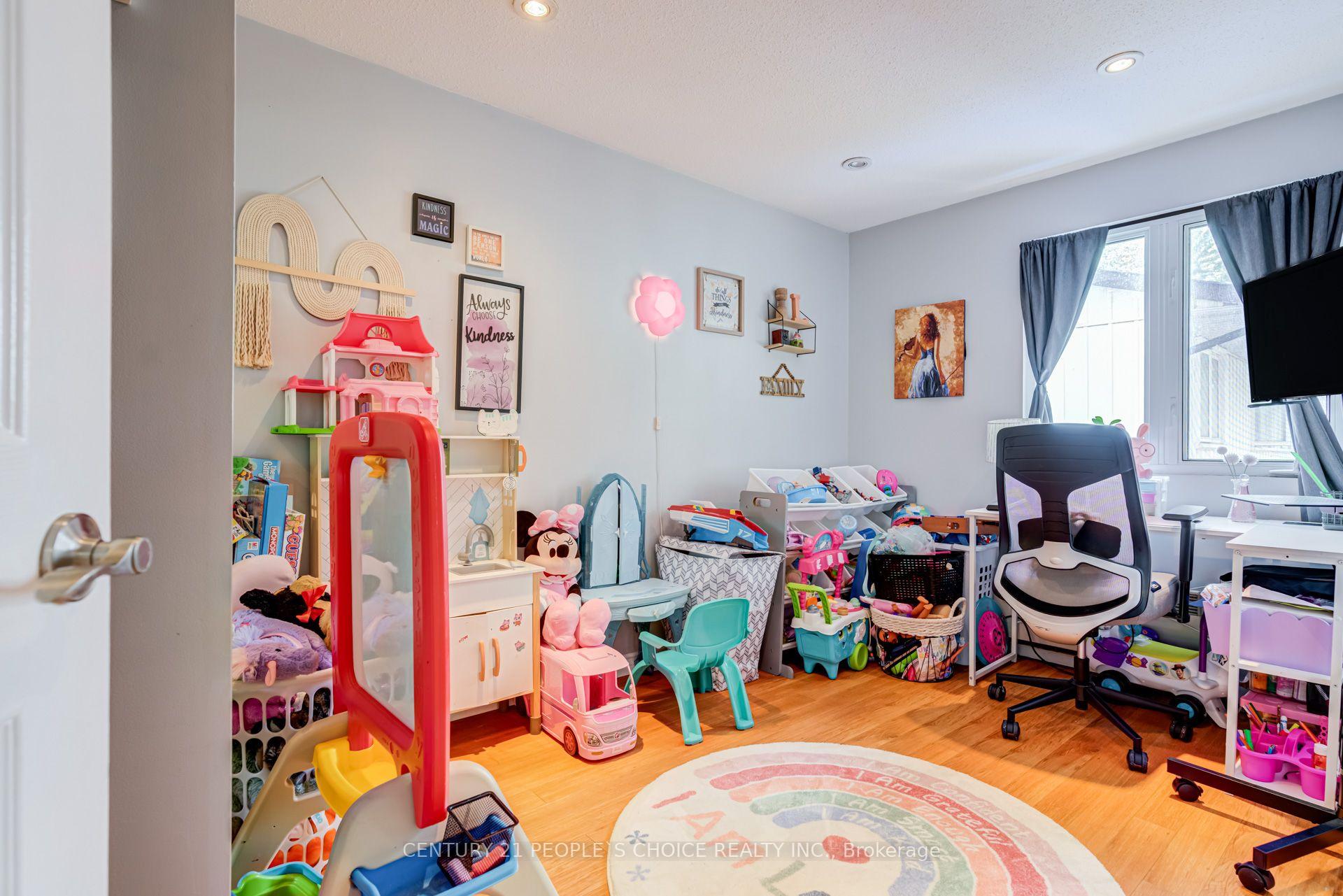Photo 28 of 13 Jeffrey Street, Brampton, Northgate — HOMEH