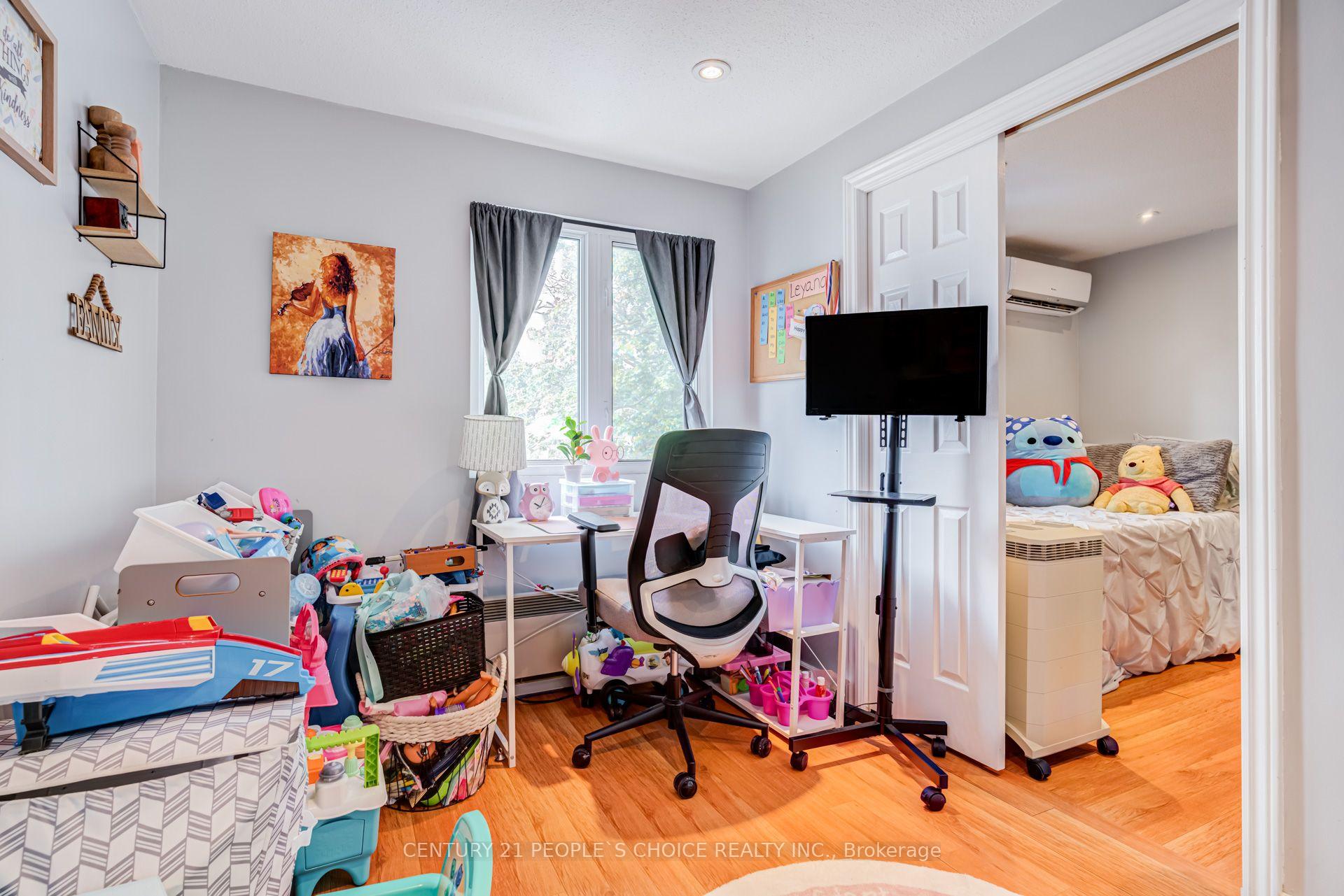 Photo 29 of 13 Jeffrey Street, Brampton, Northgate — HOMEH