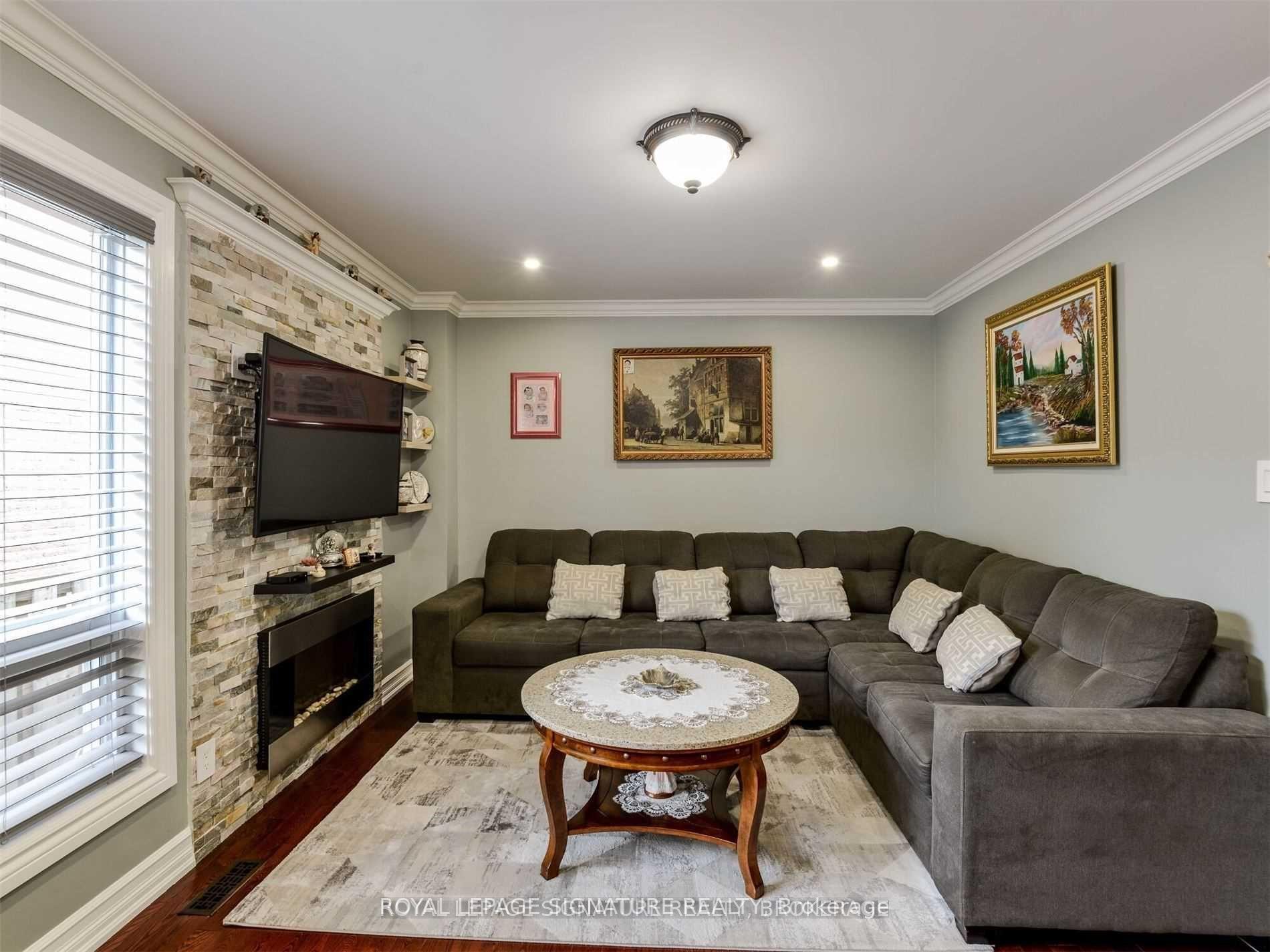 Photo 7 of 6222 Fullerton Crescent, Mississauga, Meadowvale — HOMEH