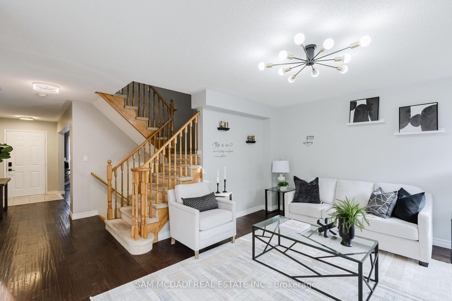 Photo 8 of 1190 Fox Crescent, Milton, Dempsey — HOMEH