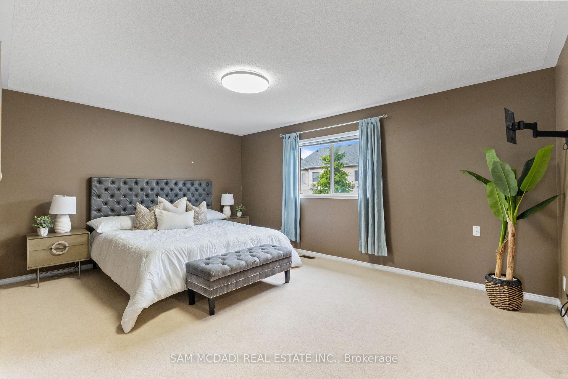 Photo 14 of 1190 Fox Crescent, Milton, Dempsey — HOMEH