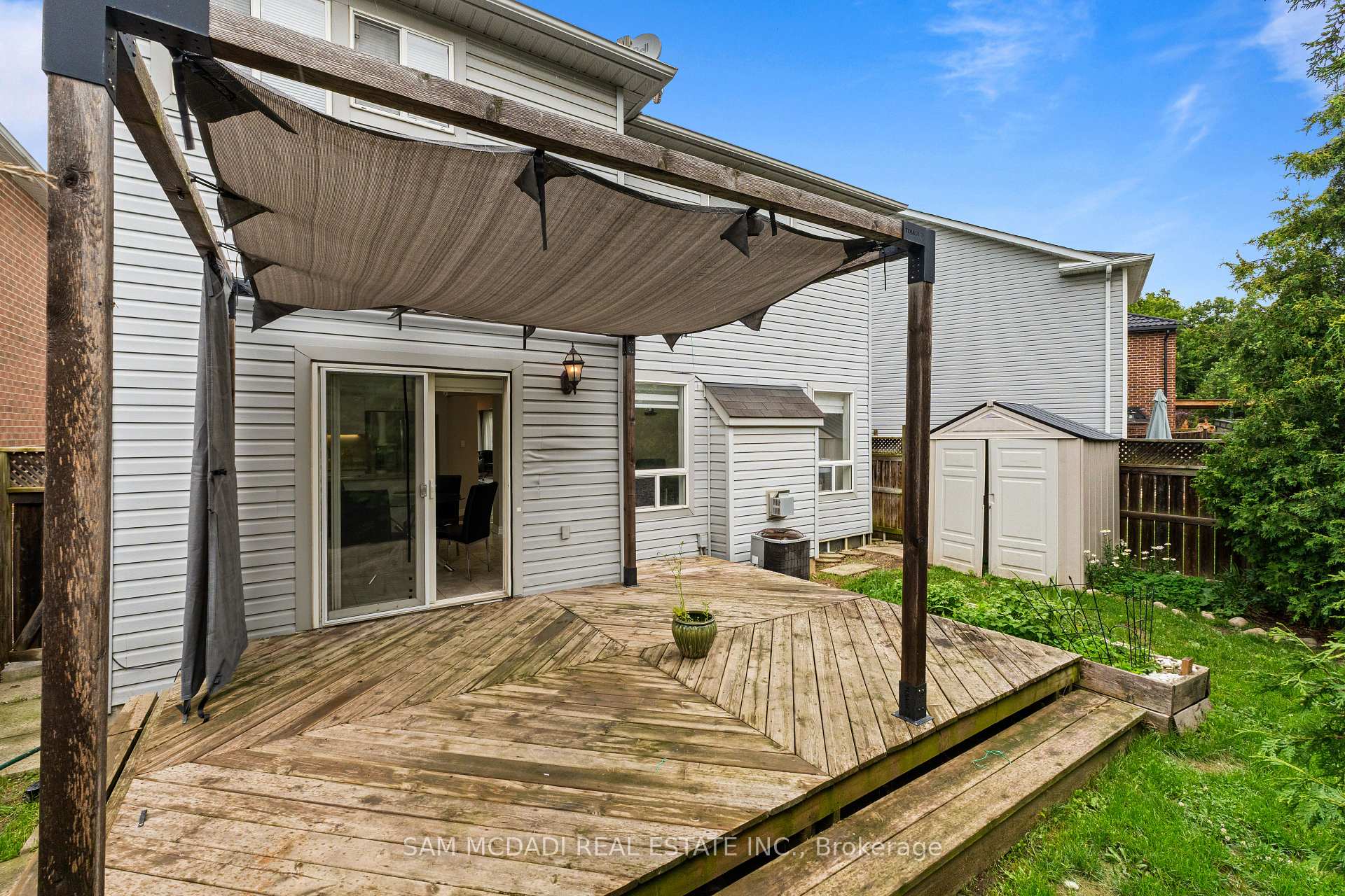 Photo 24 of 1190 Fox Crescent, Milton, Dempsey — HOMEH
