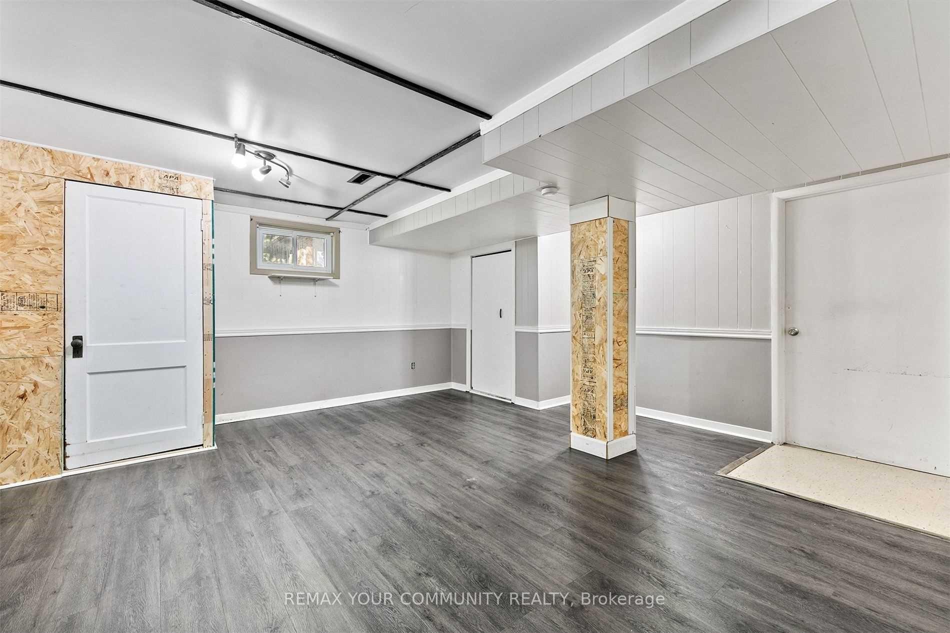 Photo 22 of 4276 Howard Avenue, Windsor, Roseland West — HOMEH