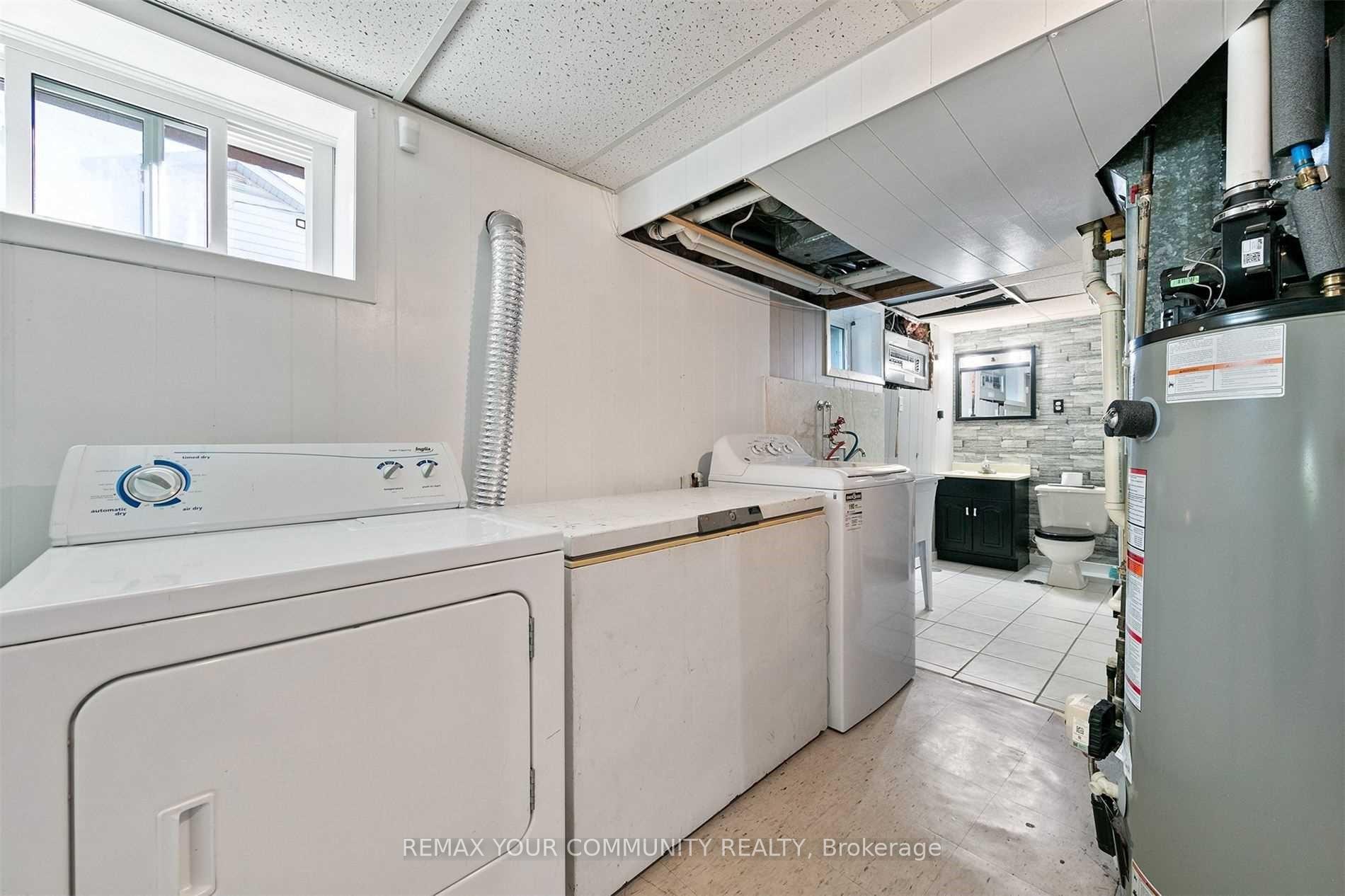 Photo 24 of 4276 Howard Avenue, Windsor, Roseland West — HOMEH