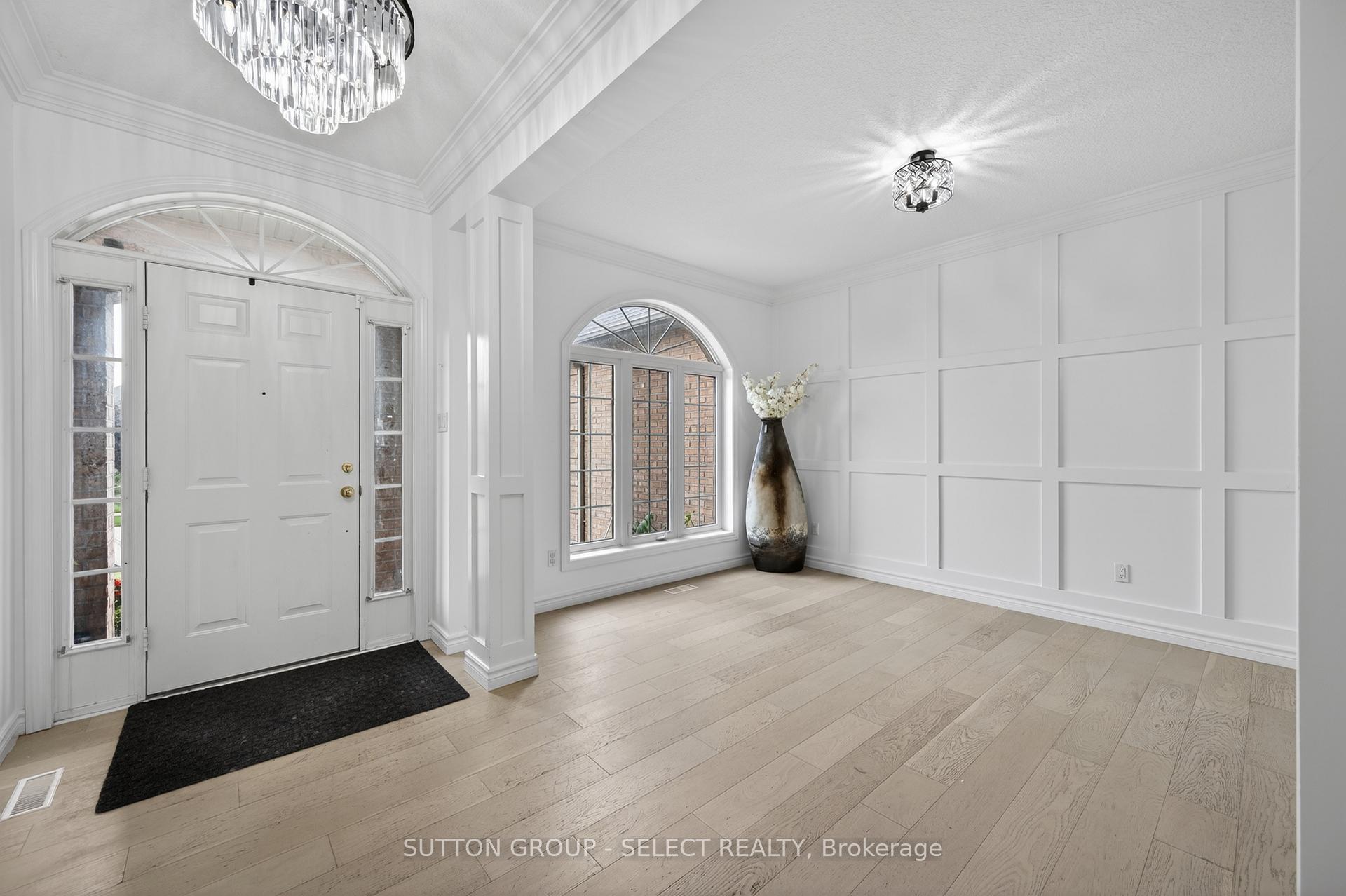 Photo 10 of 135 Plane Tree Drive, London, North R — HOMEH