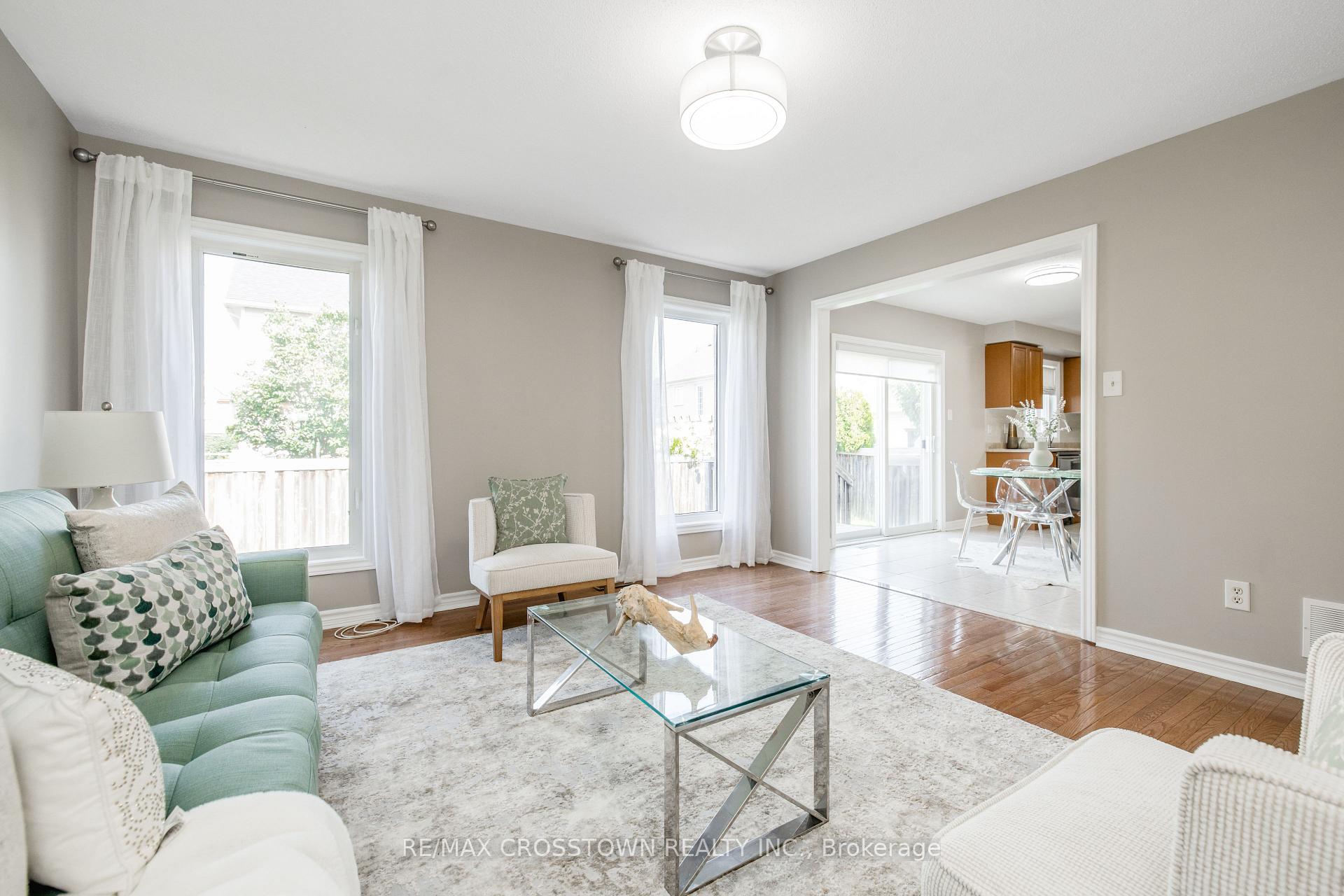 Photo 26 of 22 Maple Crown Terrace, Barrie, Innis-Shore — HOMEH