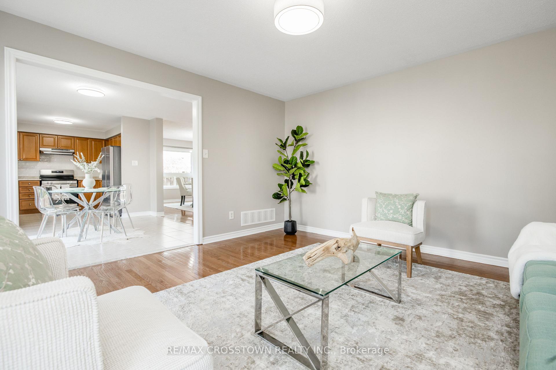 Photo 27 of 22 Maple Crown Terrace, Barrie, Innis-Shore — HOMEH