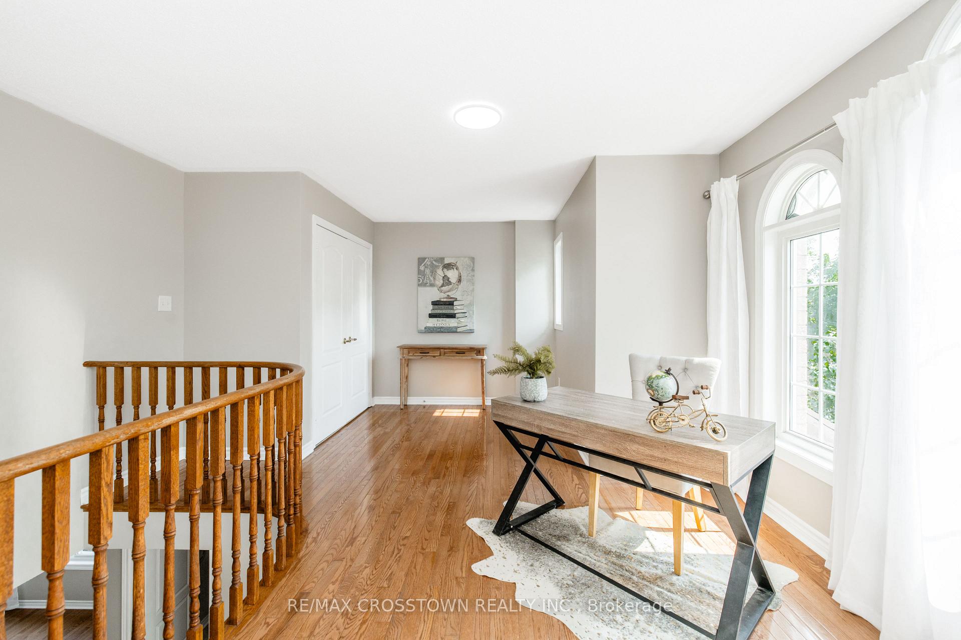 Photo 32 of 22 Maple Crown Terrace, Barrie, Innis-Shore — HOMEH