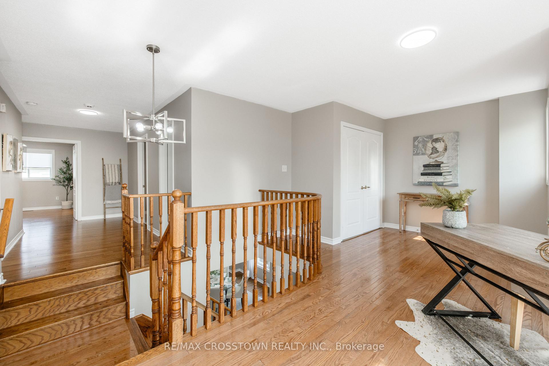 Photo 33 of 22 Maple Crown Terrace, Barrie, Innis-Shore — HOMEH